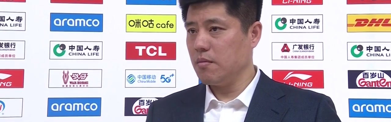 潘江：大家都是带着伤病在坚持 季后赛会打得更强硬&全力以赴