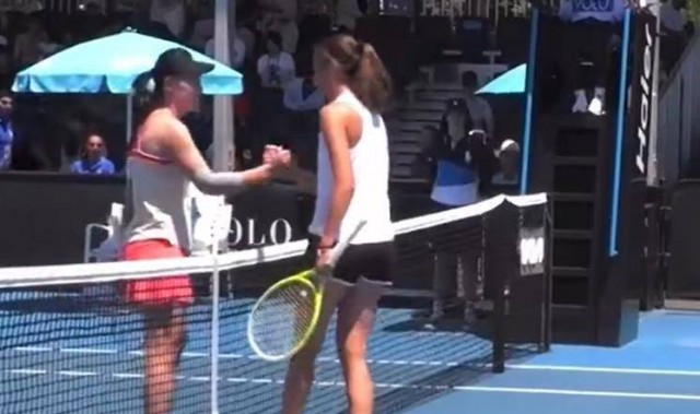 复出首战失利！朱琳苦战三盘遗憾出局，止步澳网资格赛首轮