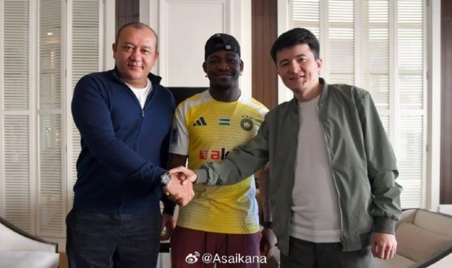 青岛外援里亚斯科斯签约塔什干棉农 上赛季19场进6球 ​​​